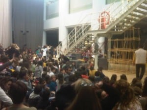 Θεατρικό το Νησί του Θησαυρού στο Μέγαρο Μουσικής τον Απρίλιο του 2013 - Φροντιστήριο Αγγλικών Ισιδώρα Μιαούλη Πειραιάς